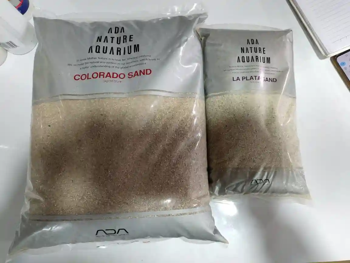 Aquarium Fishes and Accessories Wholesaler In Raipur